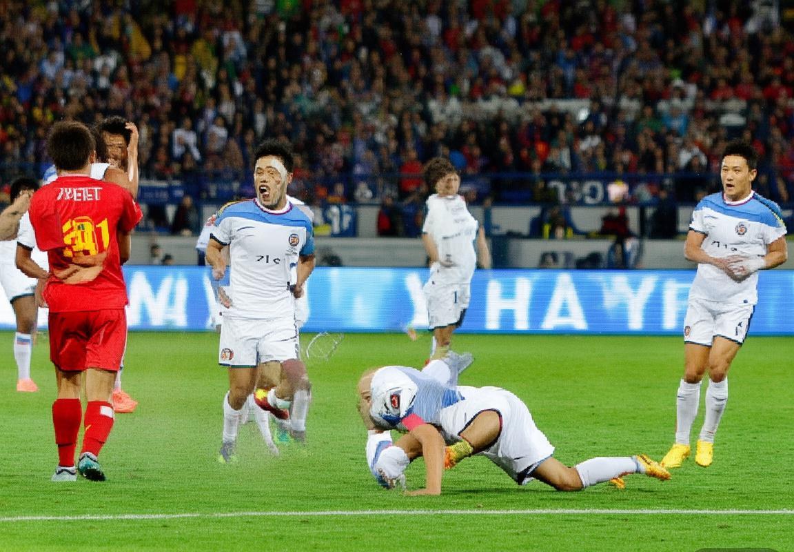 2017力帆对建业经典对决：球星对决与战术解析(图2)